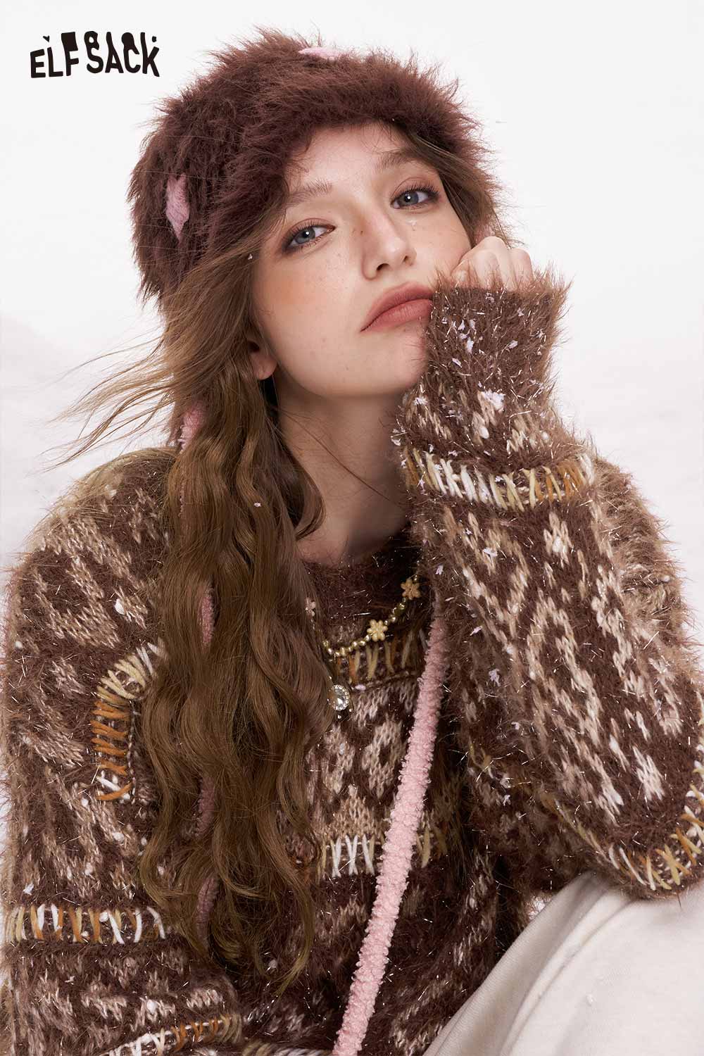 ELFSACK trendy cropped glitter sweater in cozy knit design, perfect for stylish layering