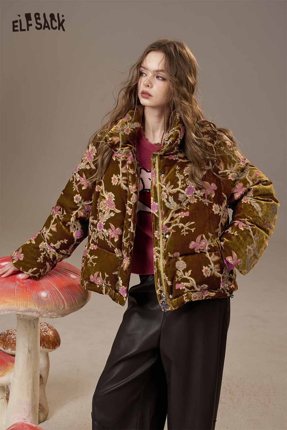 ELFSACK velvet quilted puffer jacket in floral pattern for stylish warmth and comfort
