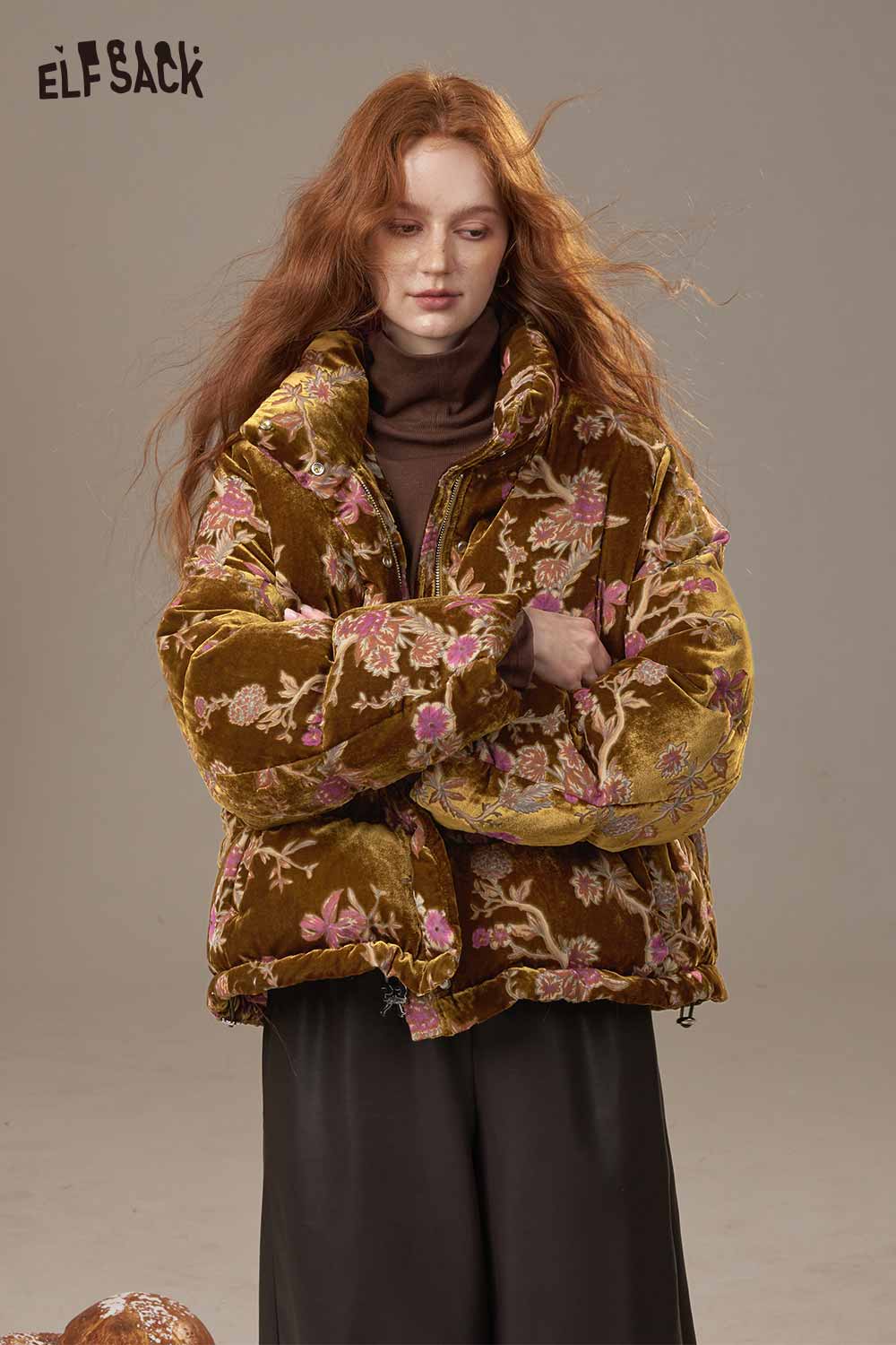 ELFSACK velvet quilted puffer jacket with floral embroidery for a stylish winter look