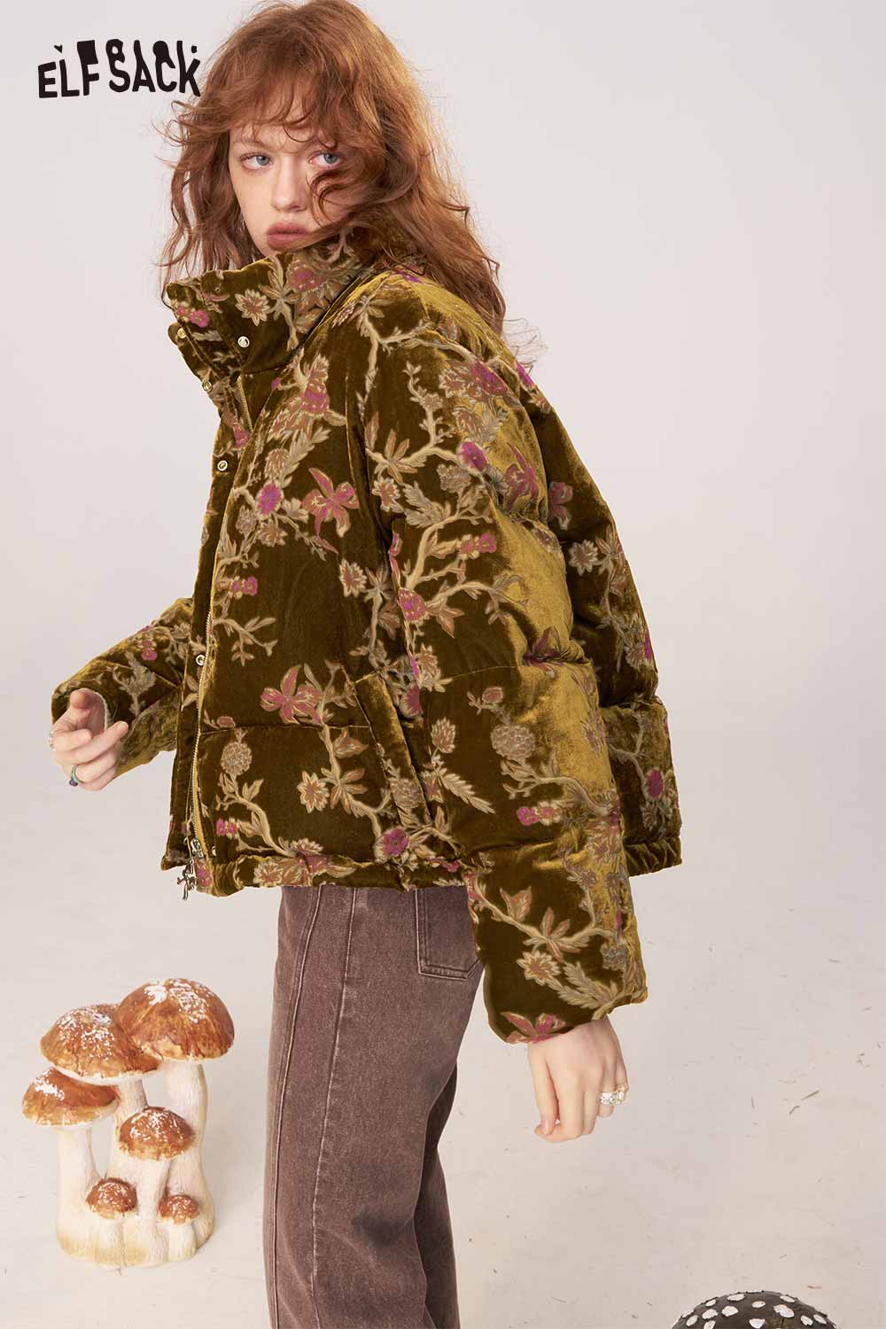ELFSACK velvet quilted puffer jacket in green with floral design for stylish winter warmth