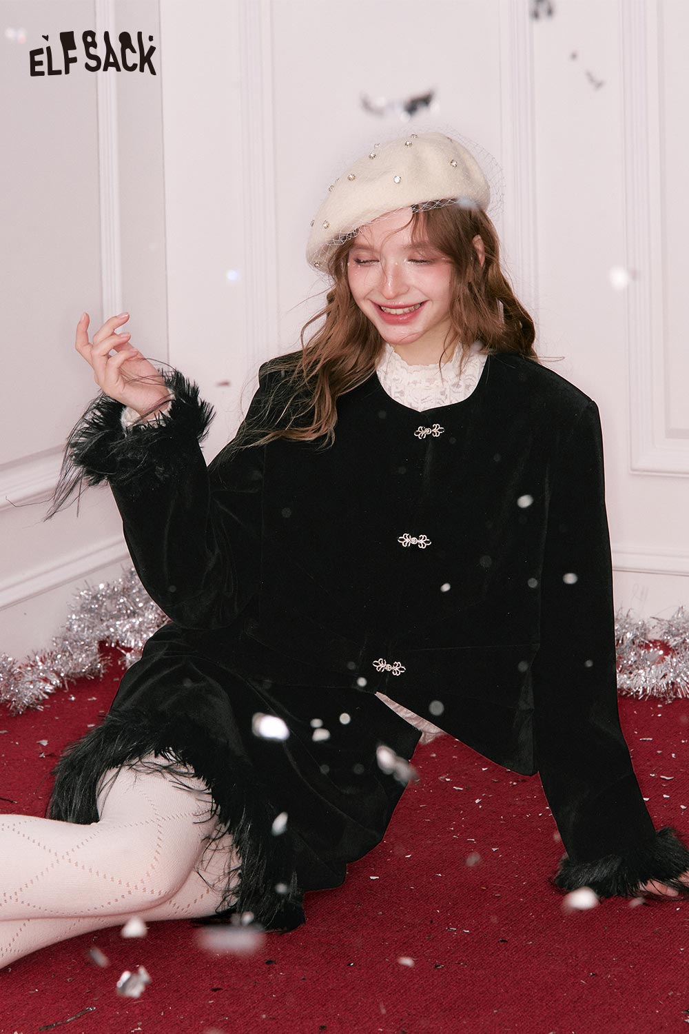 ELFSACK Black Velvet Jacket with Feather Trim and Button Details for a Chic Winter Look
