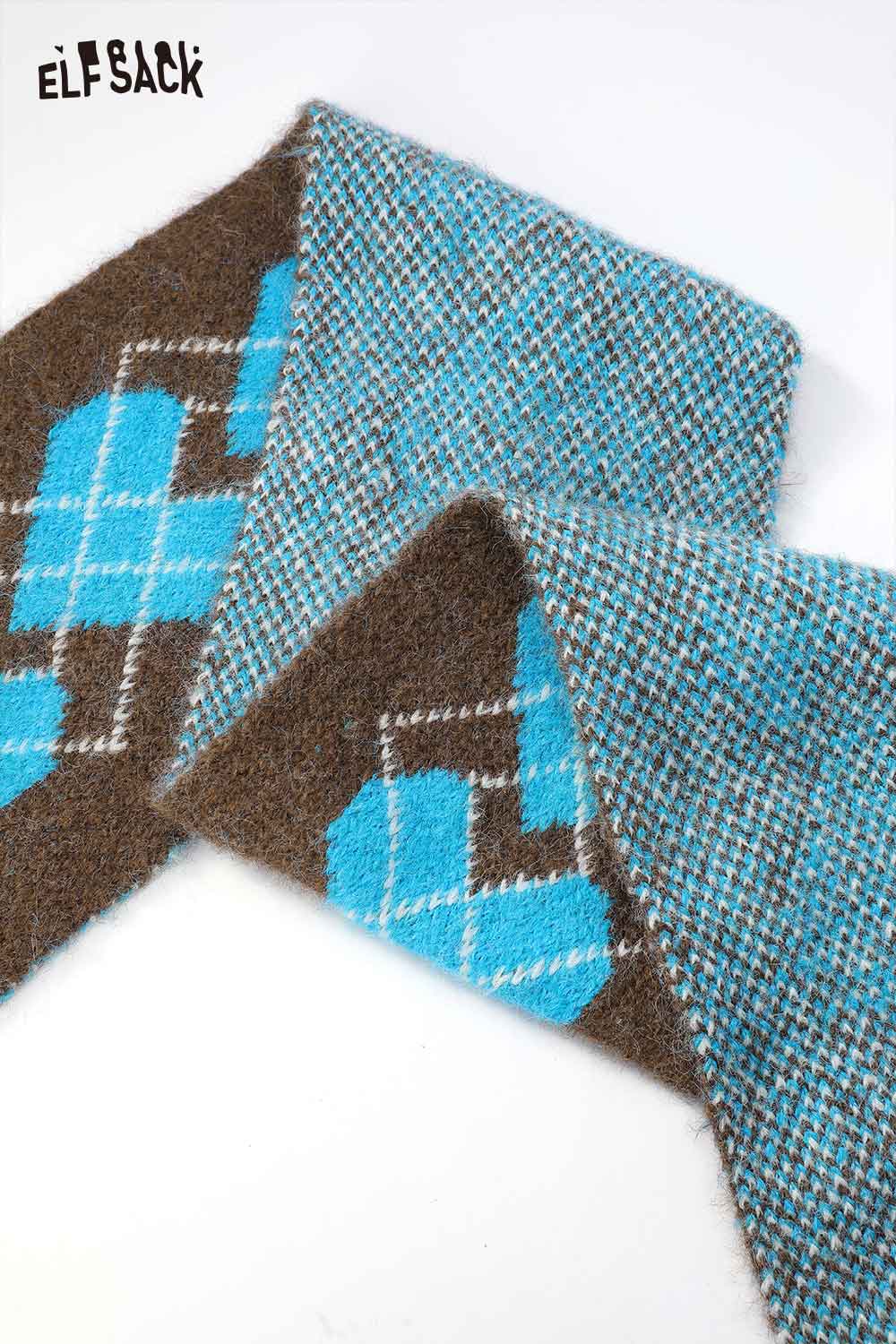 ELFSACK minimalist diamond pattern scarf in brown and blue for stylish warmth in any season
