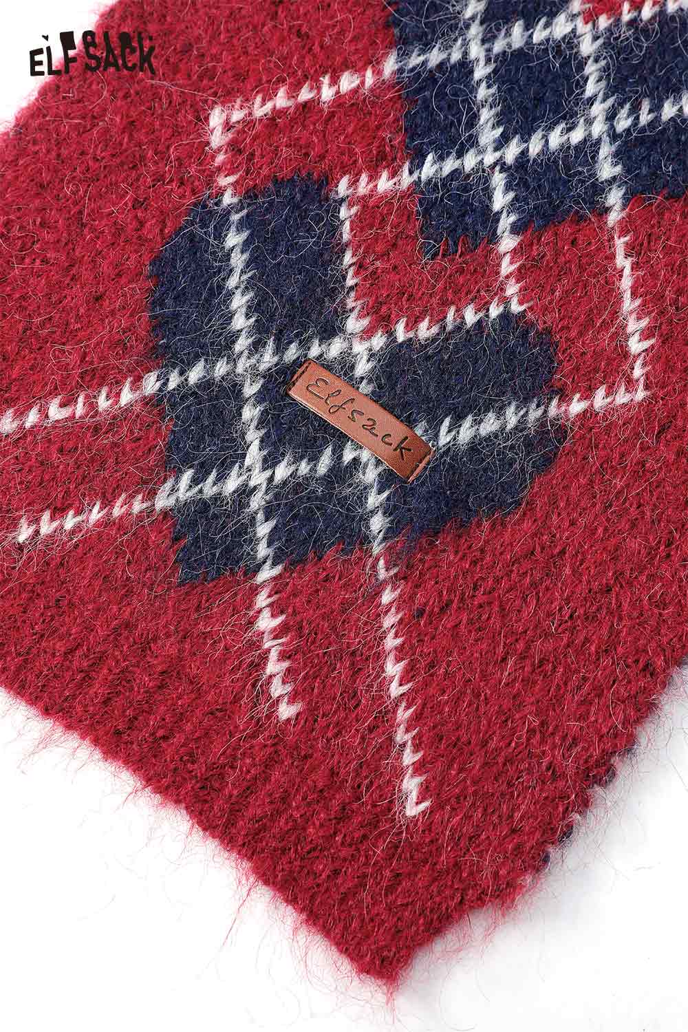 ELFSACK minimalist diamond pattern scarf in red, navy, and white with a soft texture