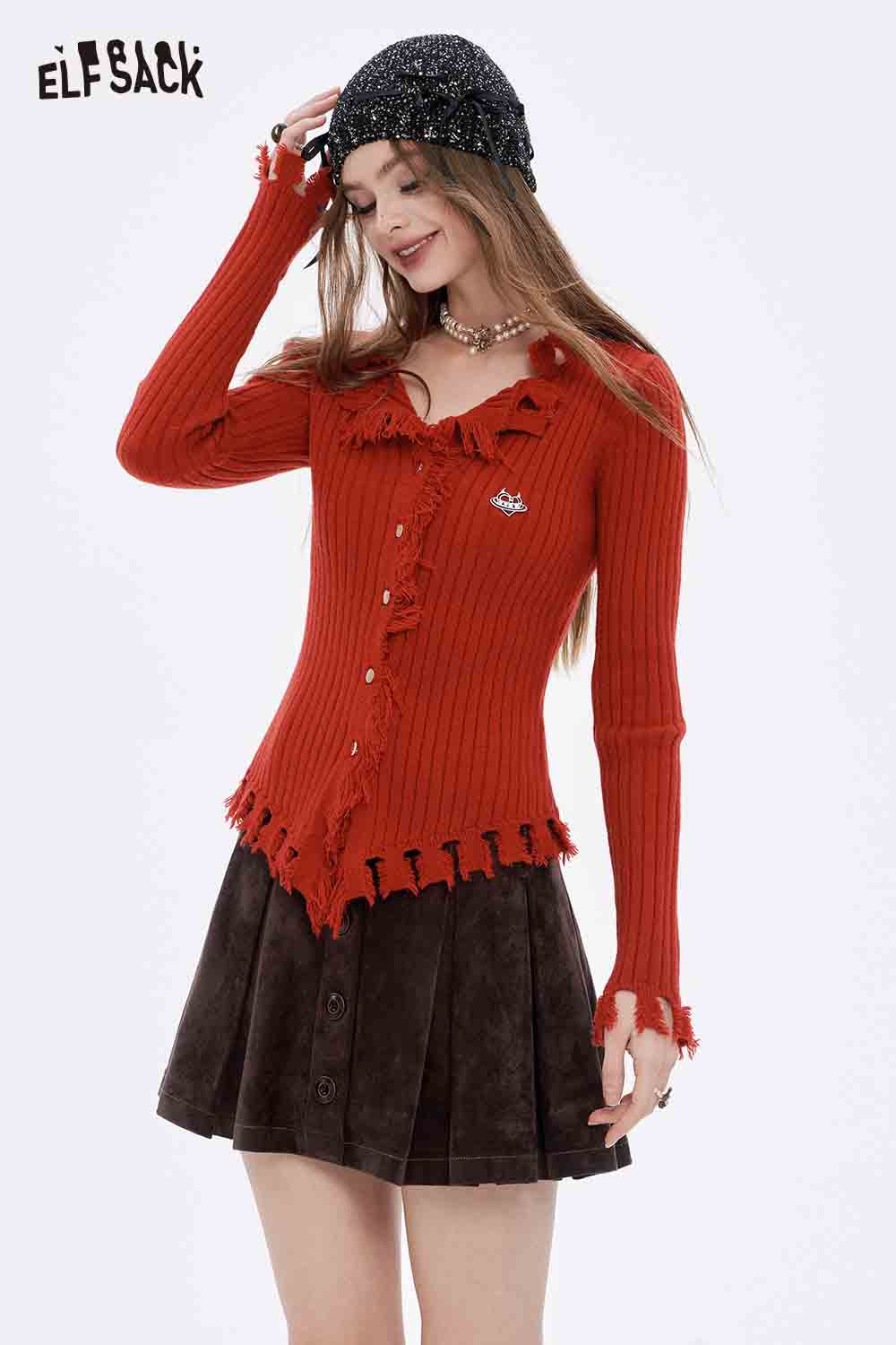 ELFSACK slim fit heart logo knit sweater in red with frayed edges and button-up design