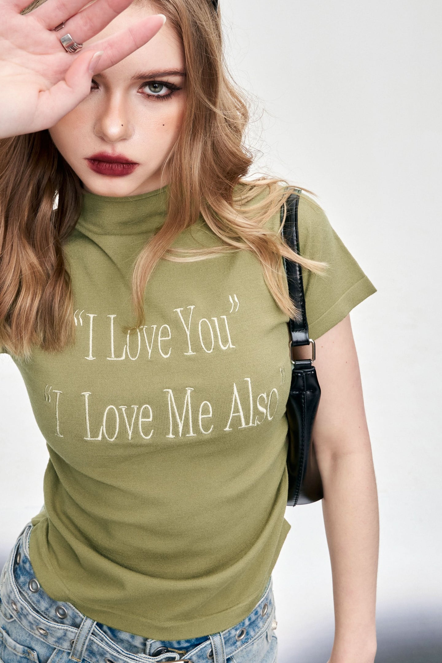 ELFSACK Y2K Alphabet Print Mock Neck T-shirt in olive green with I love you text design
