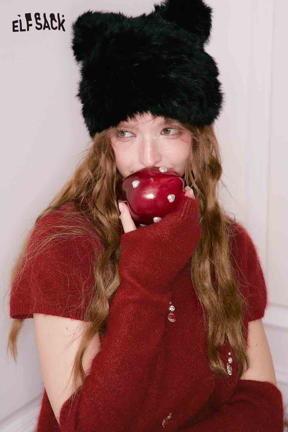 Cozy ELFSACK Christmas rhinestone sweater for women in maroon with matching accessories