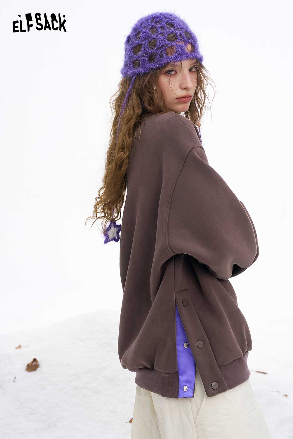 ELFSACK women's animal graphic sweatshirt featuring a loose fit and stylish button details