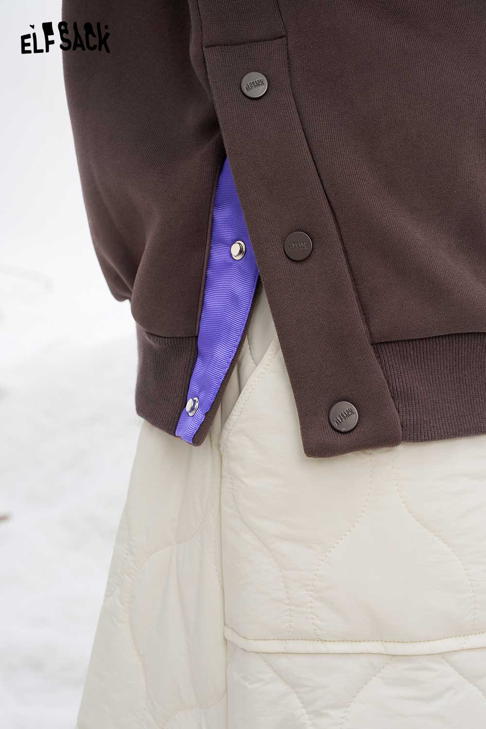 ELFSACK women's animal graphic sweatshirt with side buttons and a stylish design, perfect for casual wear