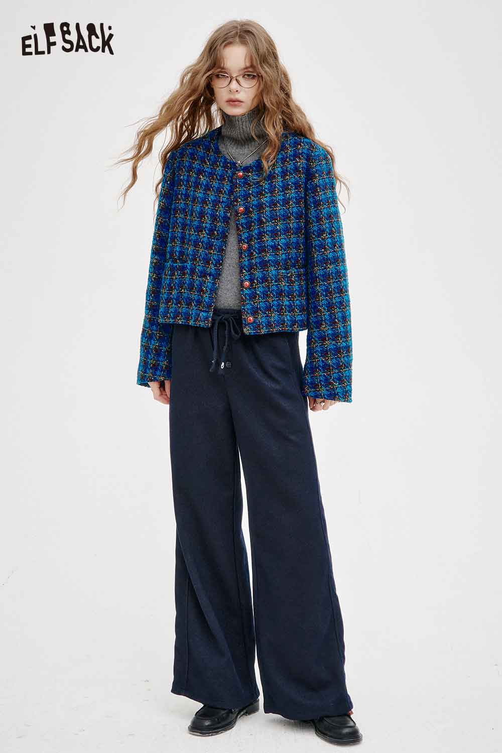 ELFSACK women's checkered short jacket in blue and red with a stylish, cropped design