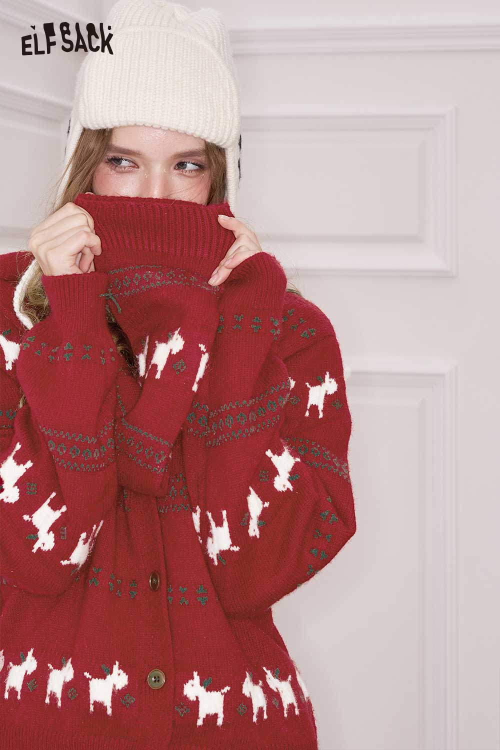 ELFSACK women's Christmas animal graphic cardigan in red with festive animal patterns for holiday style