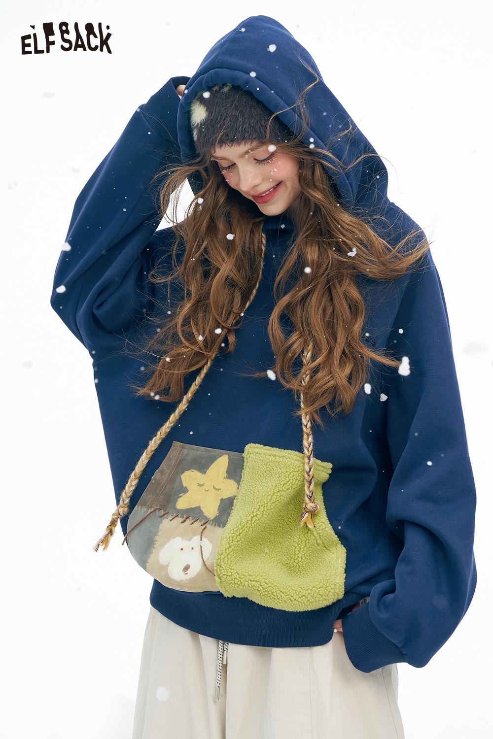 ELFSACK women's color block hooded sweatshirt in navy with unique pocket design for stylish warmth