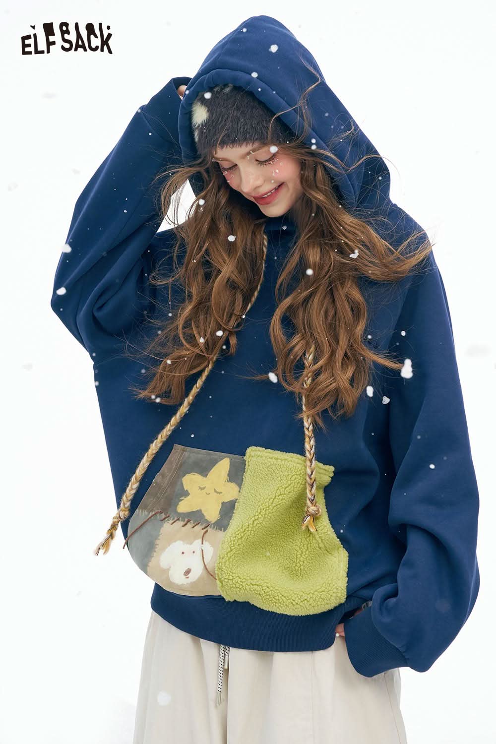 ELFSACK women's color block hooded sweatshirt in navy with unique pocket design for stylish warmth