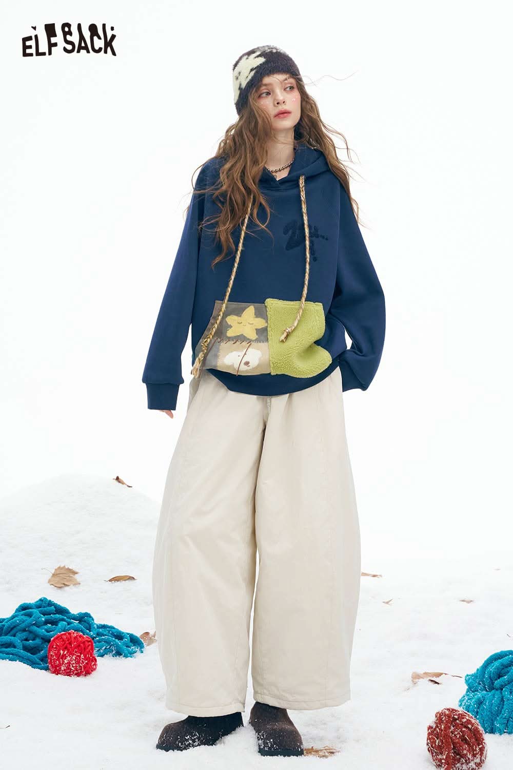 ELFSACK women's color block hooded sweatshirt in navy with unique design and cozy fit