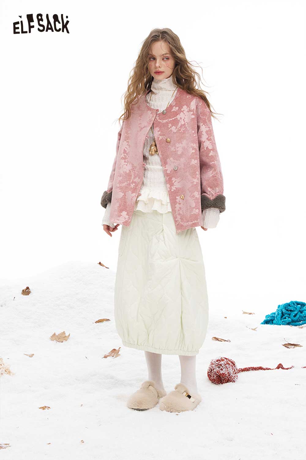 ELFSACK women's down half skirt in light green with stylish floral jacket for a trendy winter look