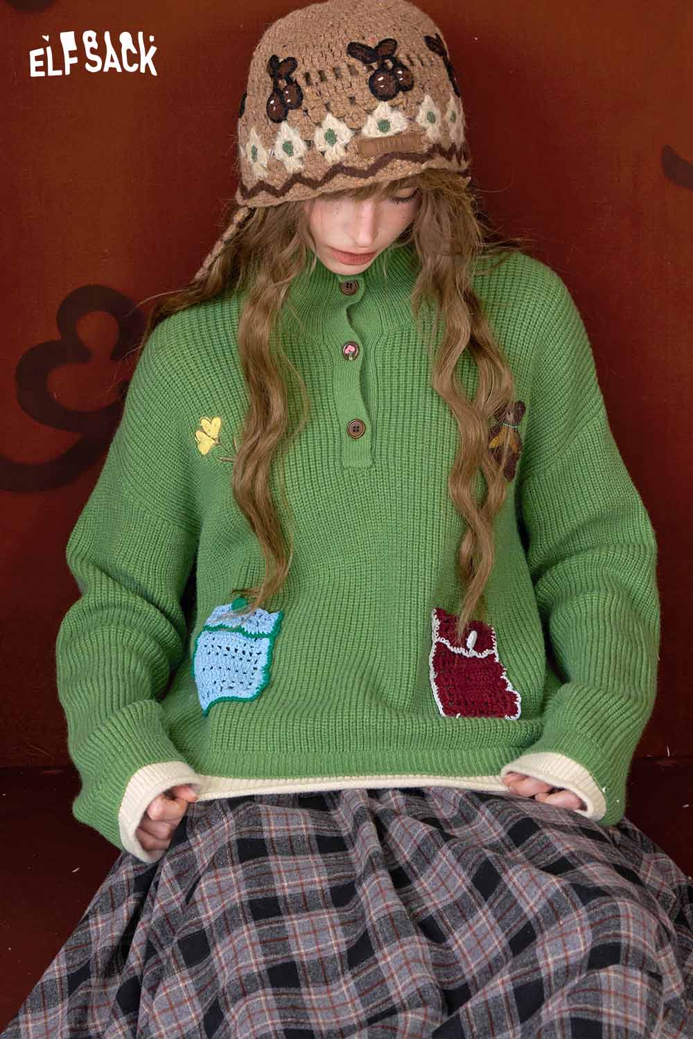 ELFSACK women's embroidered stand collar sweater in green with colorful patch designs