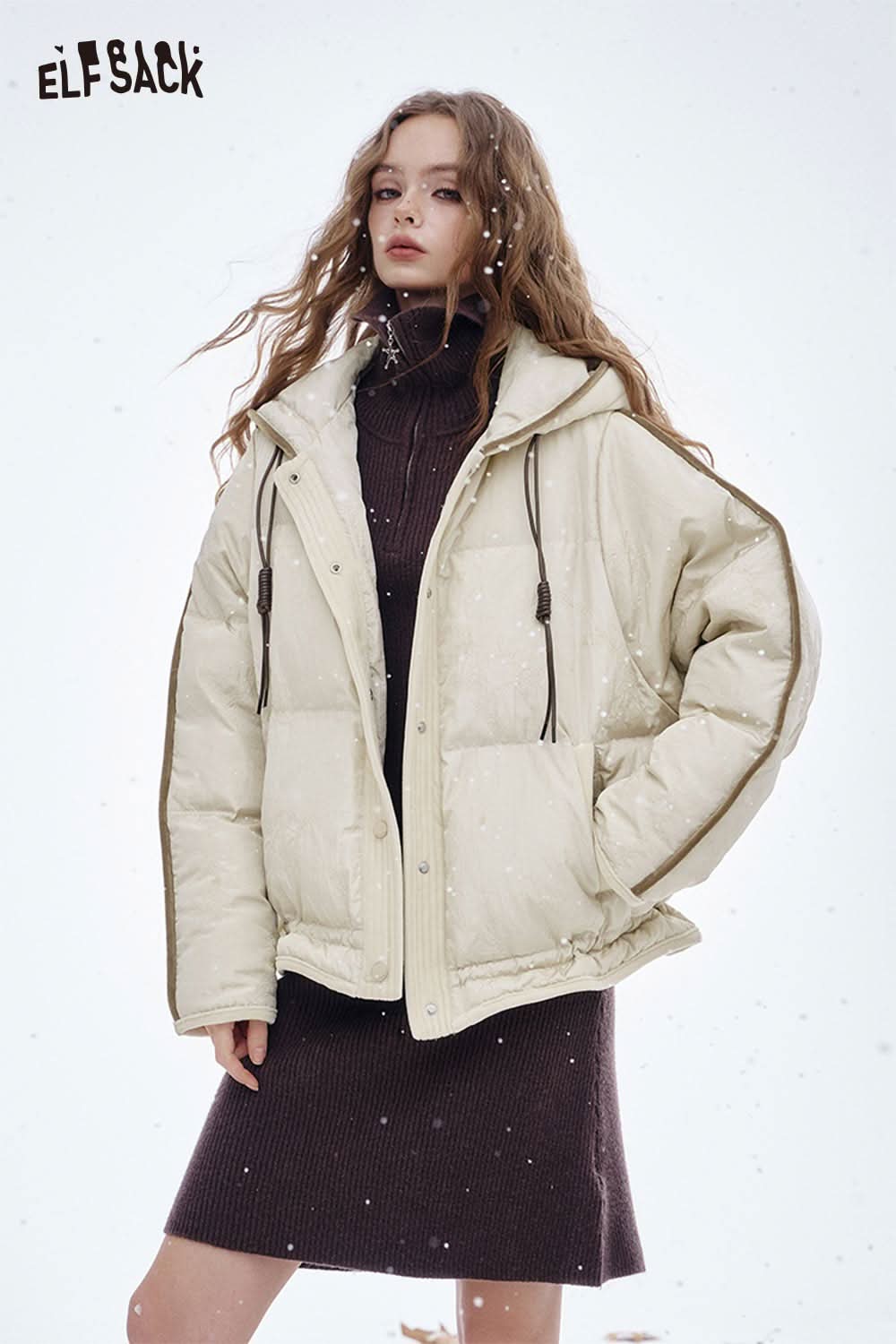 ELFSACK women's hooded down jacket in cream color with oversized fit, perfect for winter style