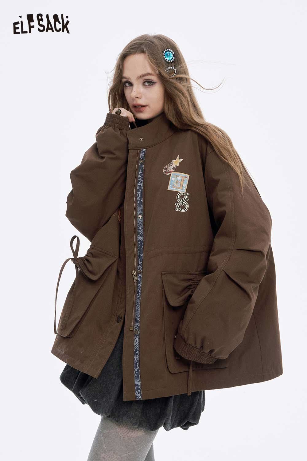 ELFSACK women's letter star embroidery jacket in brown with unique patches and oversized fit