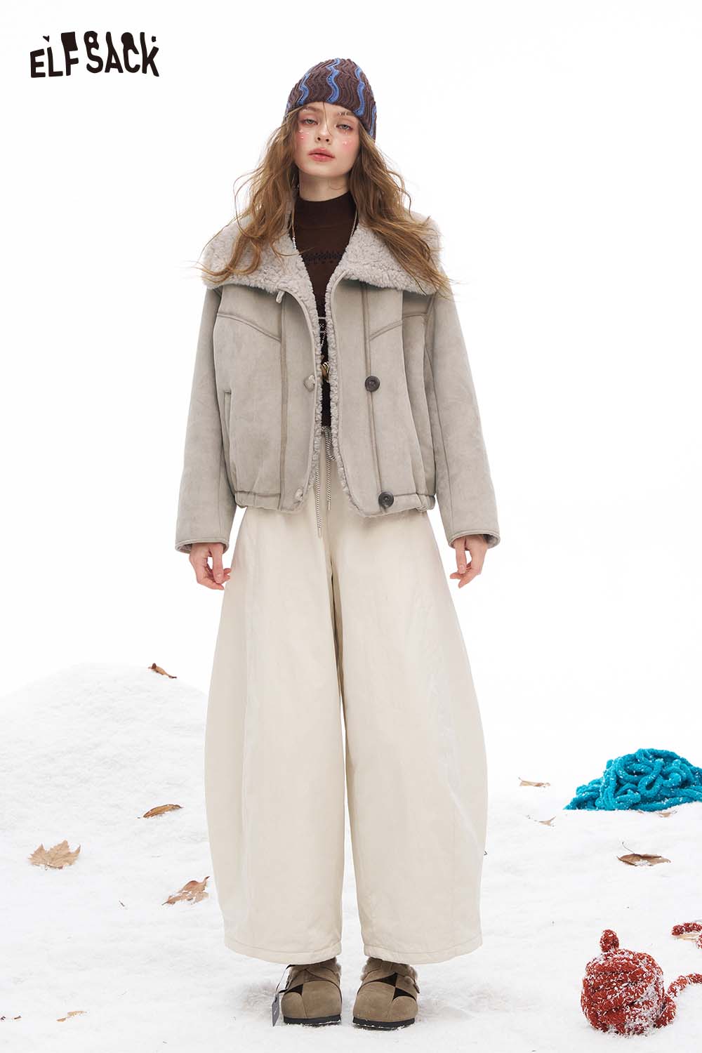 ELFSACK women's plush lapel short coat in light gray with a stylish oversized design for winter fashion