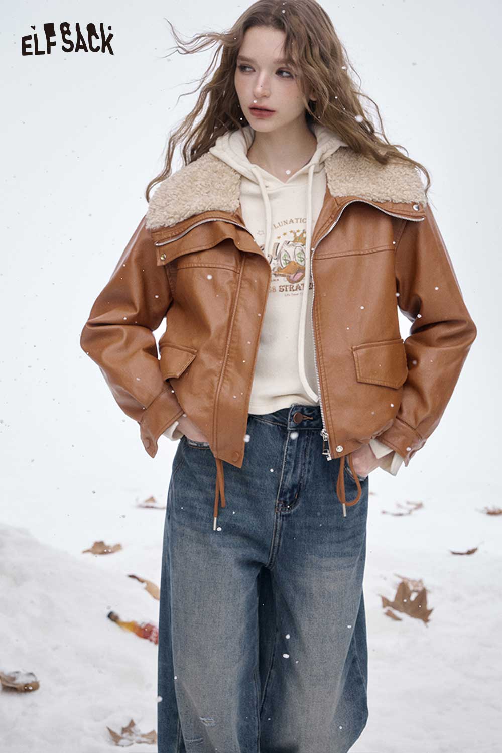 ELFSACK women's plush lined leather jacket with a cozy fur collar, perfect for winter fashion.