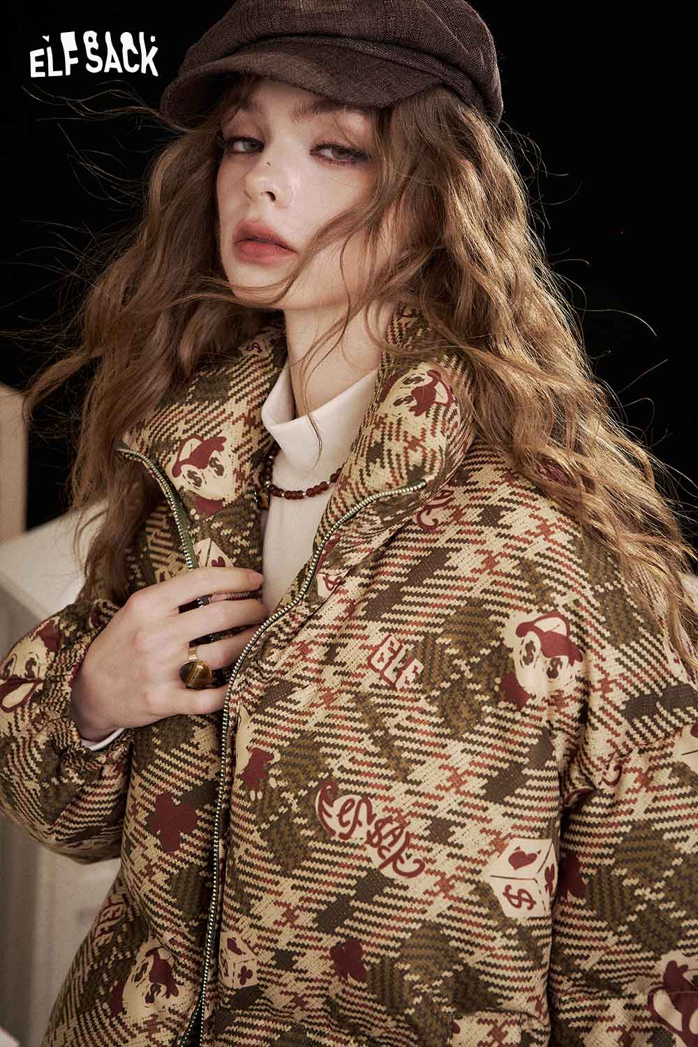 ELFSACK women's reversible down jacket in stylish brown and green pattern, perfect for winter fashion.