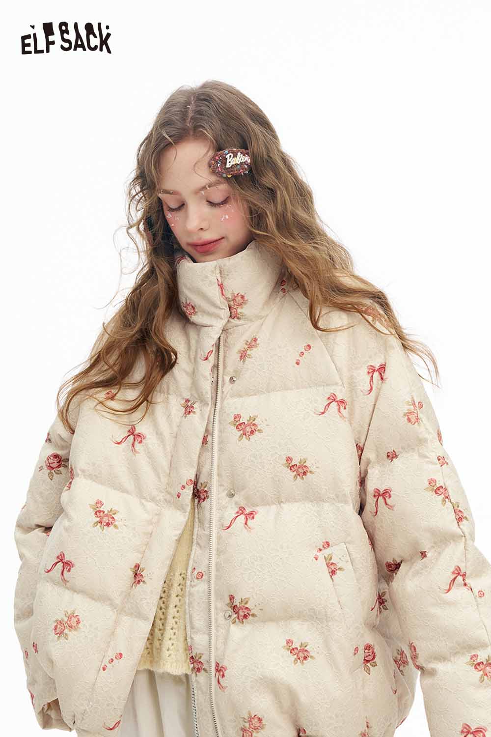 ELFSACK women's short down jacket with floral pattern and cozy design for stylish winter wear