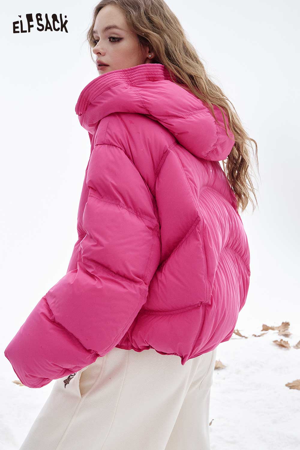 ELFSACK women's short down jacket in bright pink with a stylish hood for winter warmth