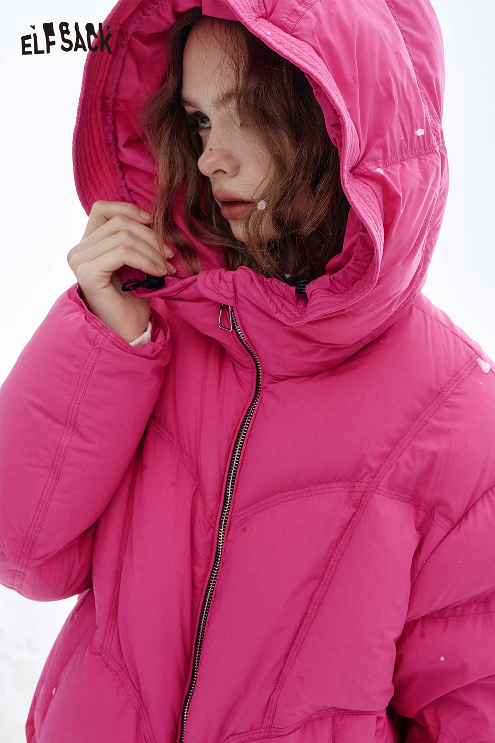 ELFSACK women's short down jacket in vibrant pink with a cozy hood for winter warmth