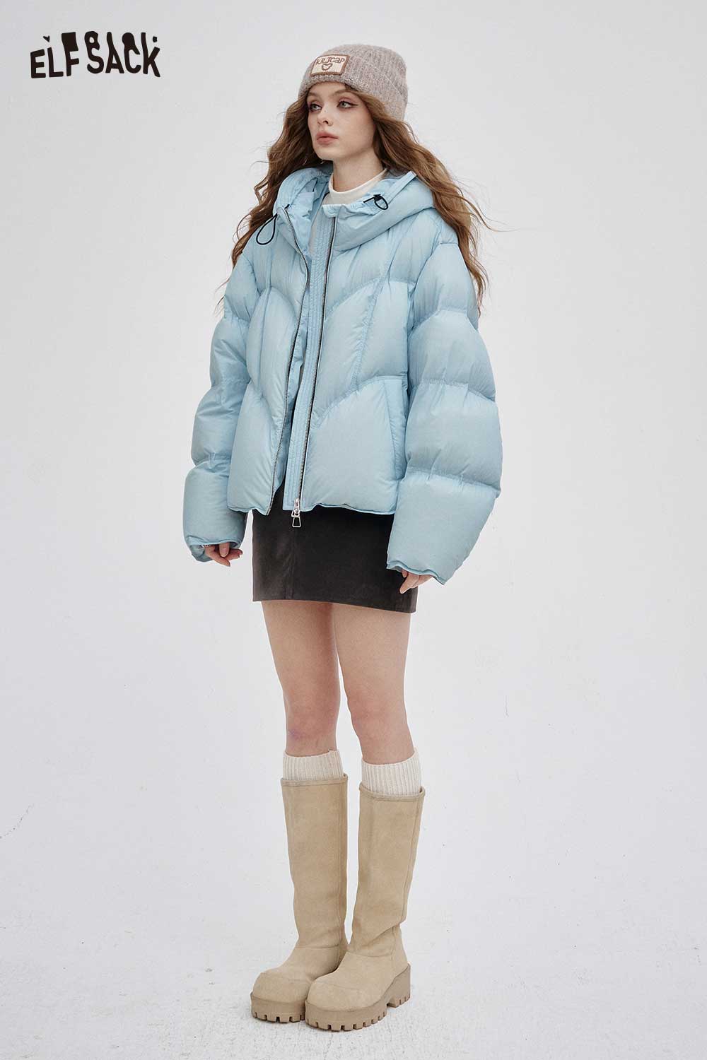 ELFSACK women's short down jacket in light blue with a puffy design and hood for stylish warmth