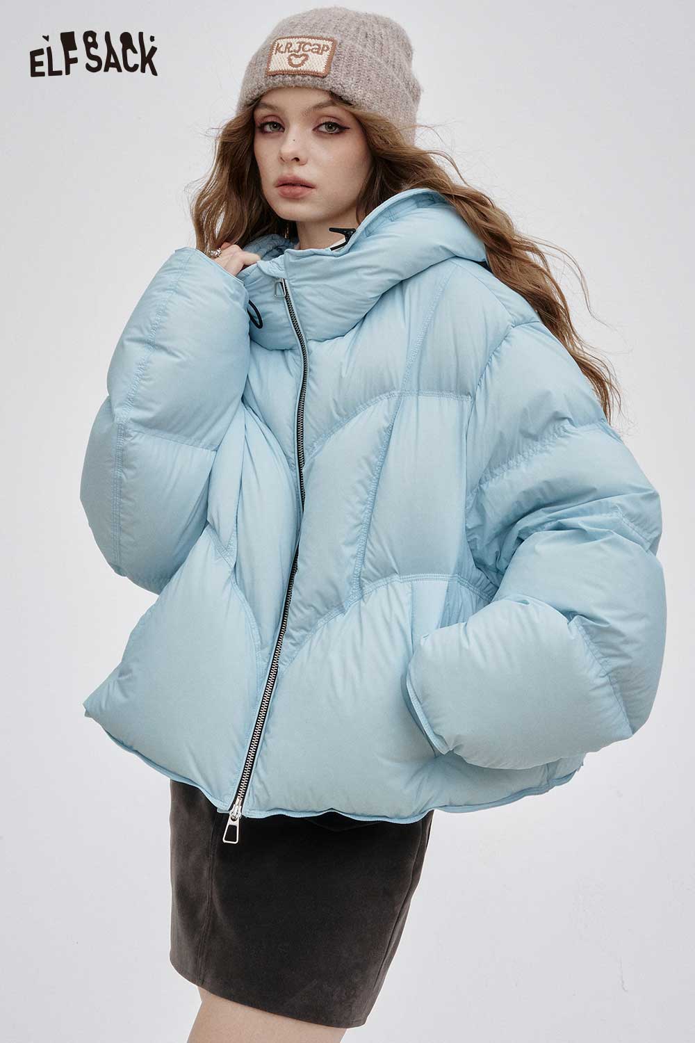 ELFSACK women's short down jacket in light blue with a cozy hood and stylish design