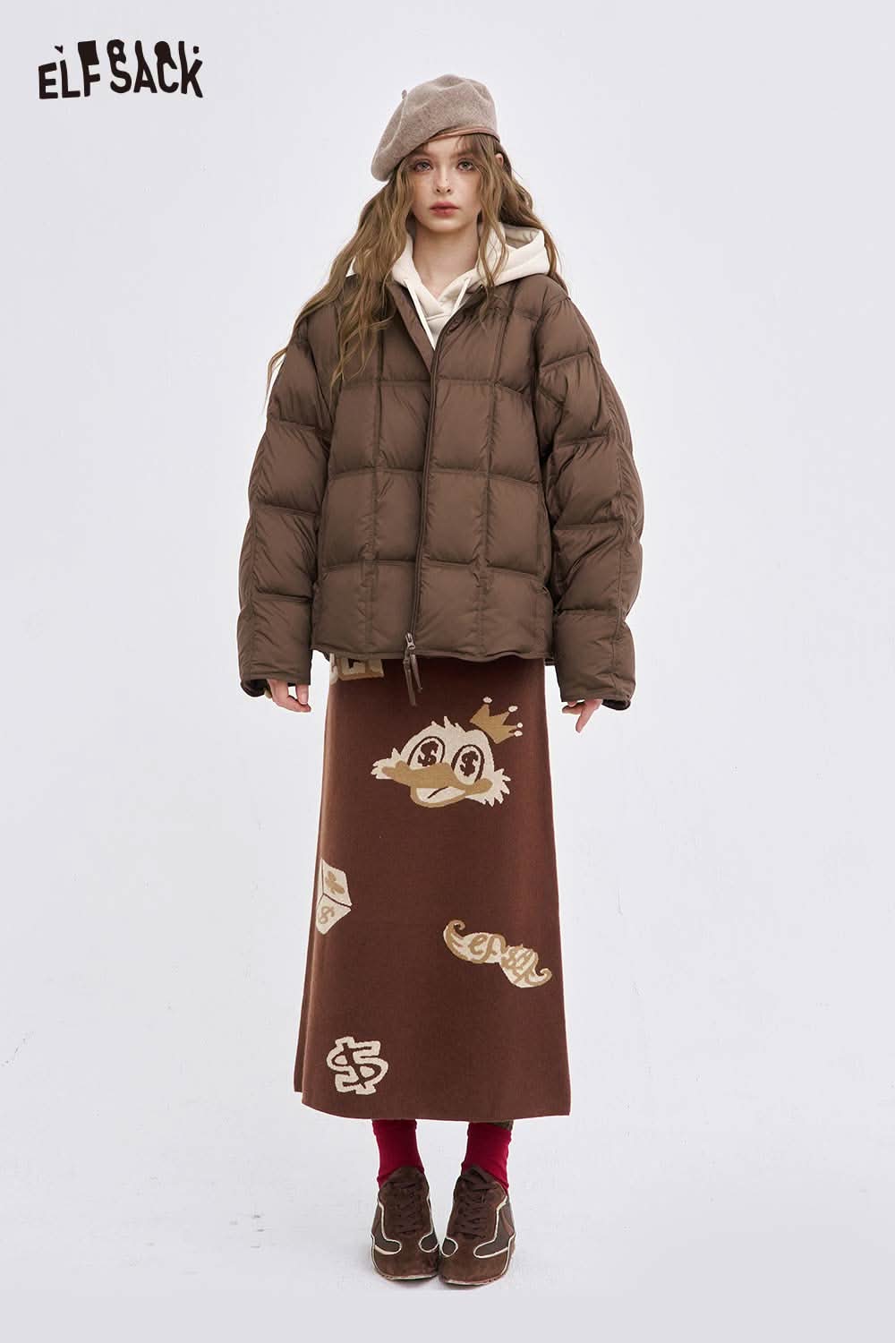 ELFSACK women's soft down jacket in brown, featuring a quilted design for warmth and style