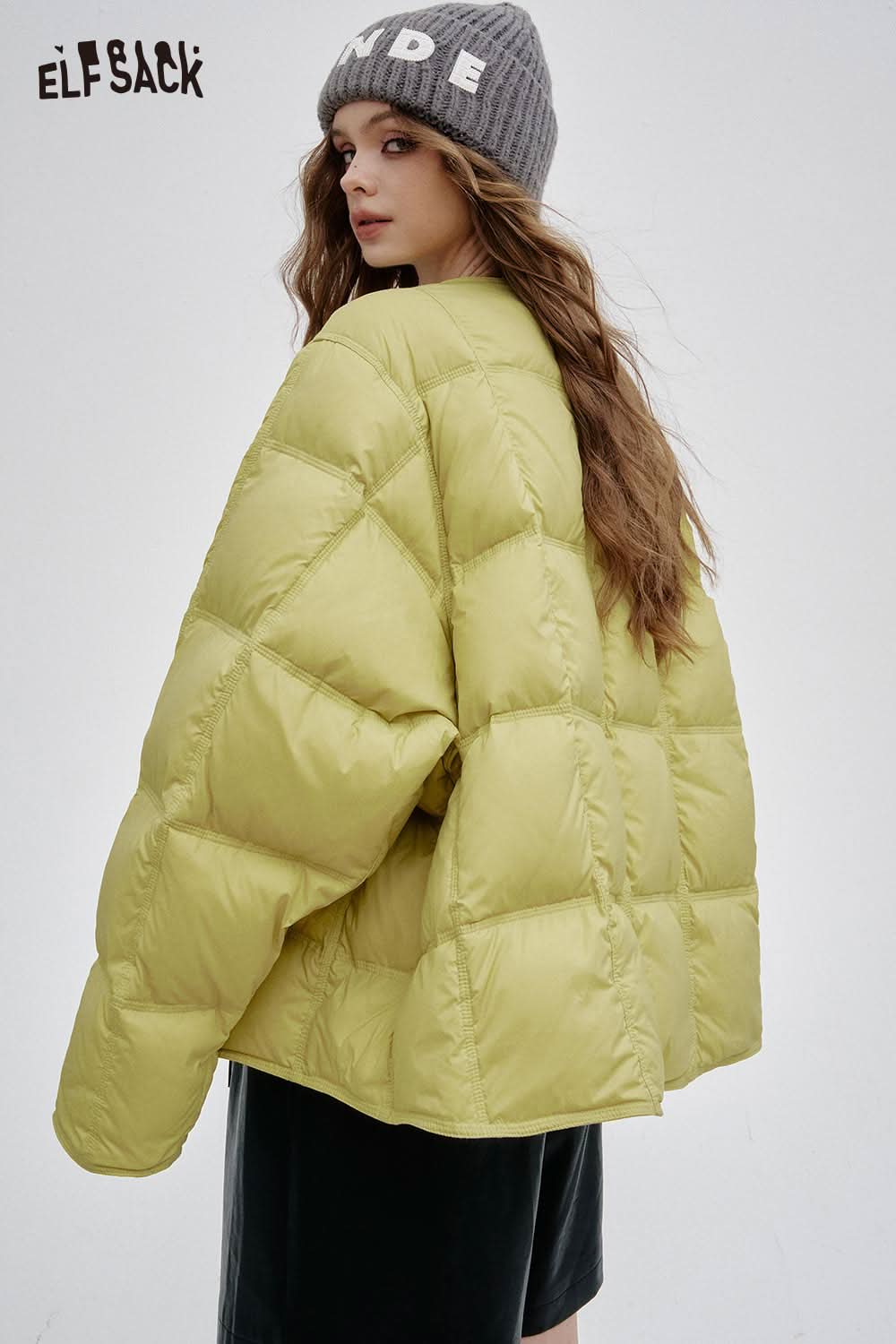 ELFSACK women's soft down jacket in light green with a puffy design, perfect for cold weather