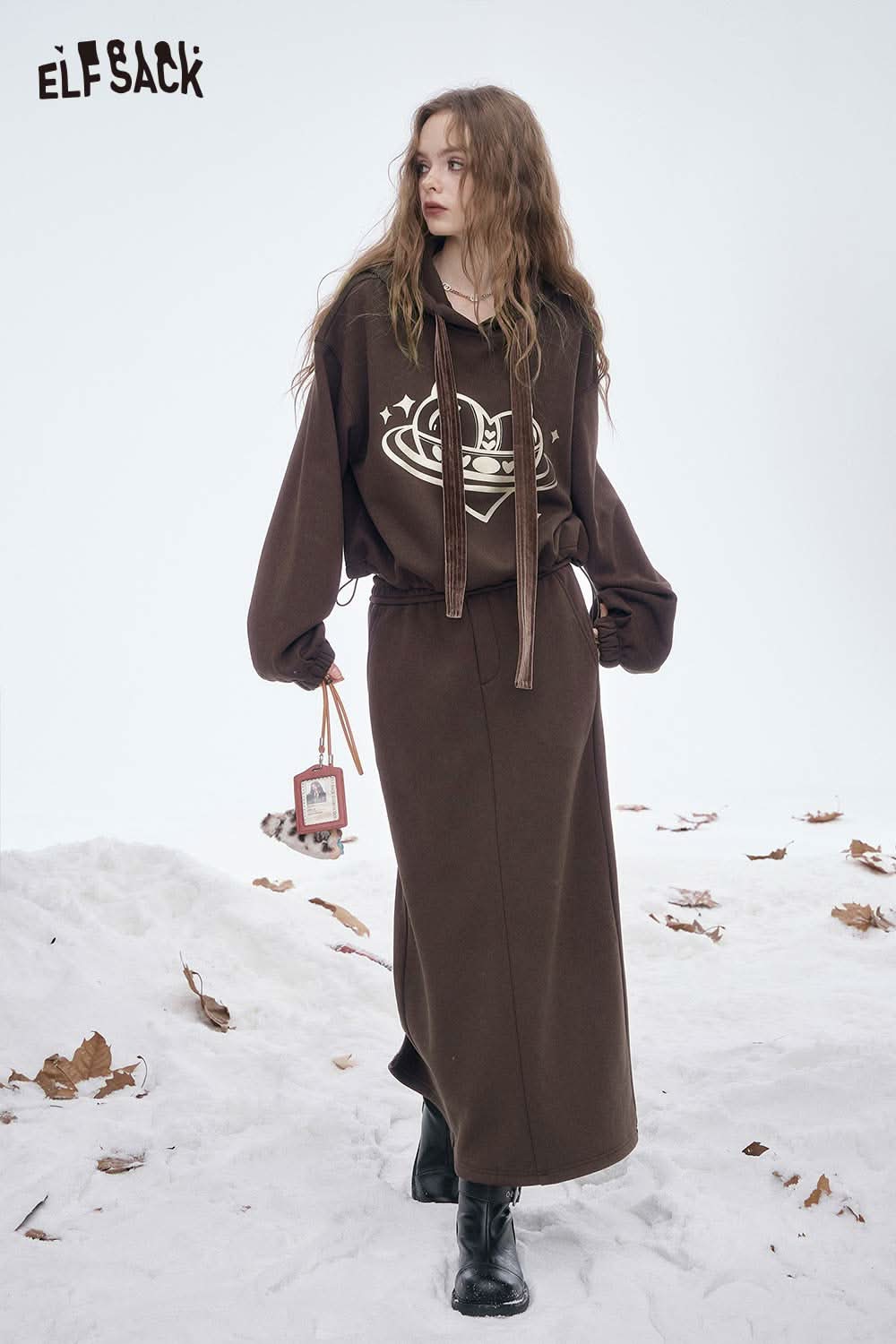 ELFSACK women's soft heart graphic skirt set in brown with oversized hoodie and matching skirt