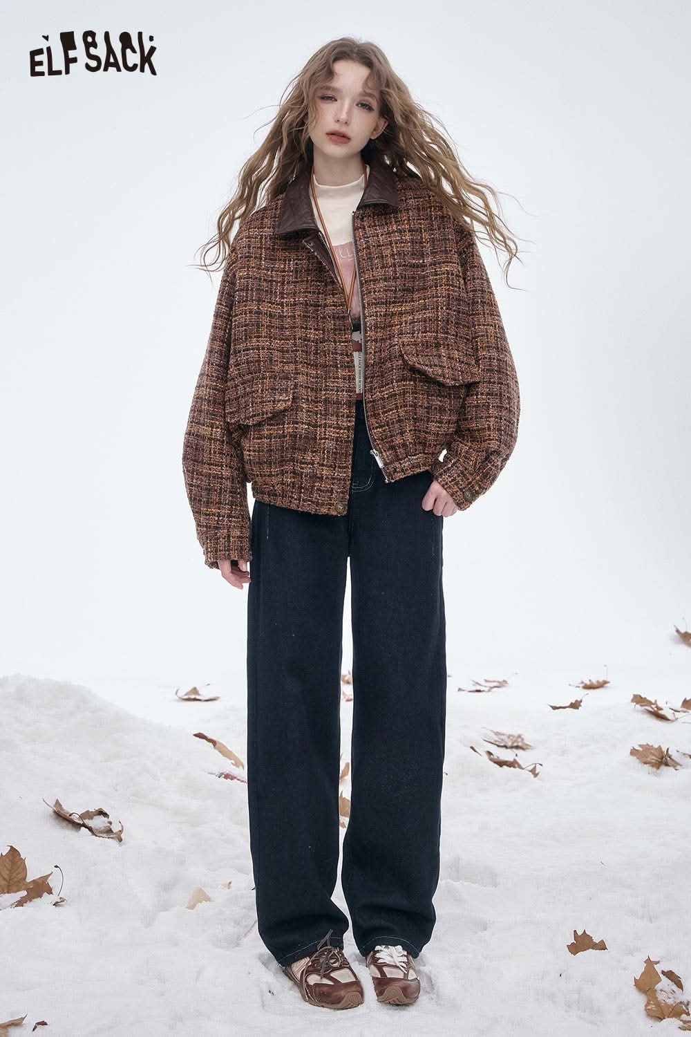 ELFSACK women's straight leg jeans styled with a cozy oversized jacket for a chic winter look