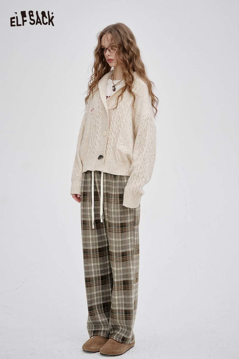 ELFSACK women's striped drawstring pants in a relaxed fit, paired with a cozy knit sweater