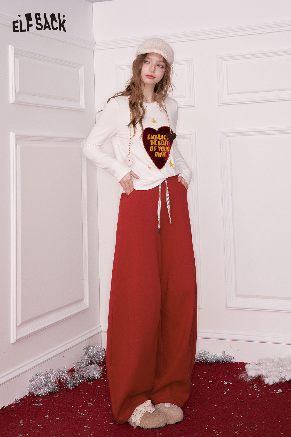 ELFSACK women's wide leg sweatpants in red, perfect for comfortable and stylish casual wear