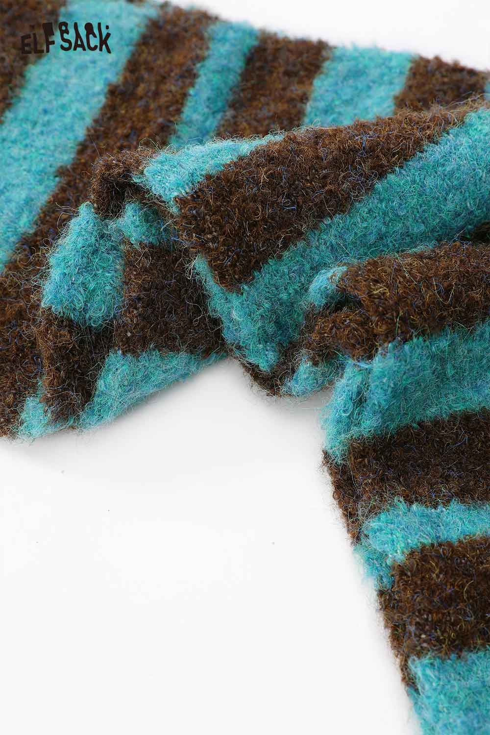 ELFSACK Y2K stripe neck warmer in turquoise and brown, perfect for adding retro flair to winter outfits