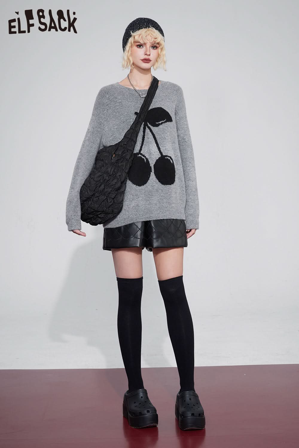 ELFSACK Kawaii Christmas Cherry Pullover Sweaters Women Korean Fashion Tops