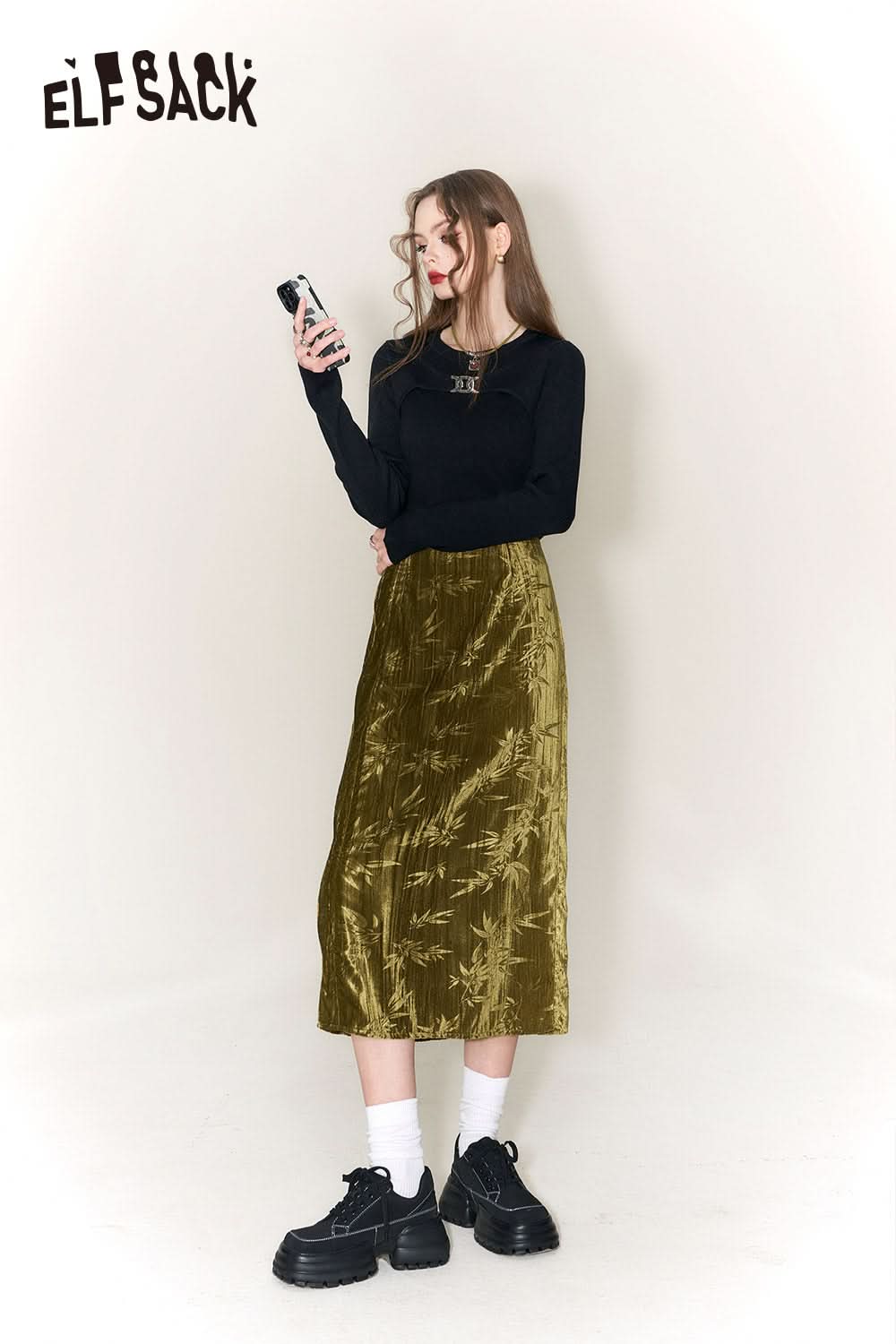 ELFSACK Chinese Style Slim Knitwear Women Solid Color Designer Tops