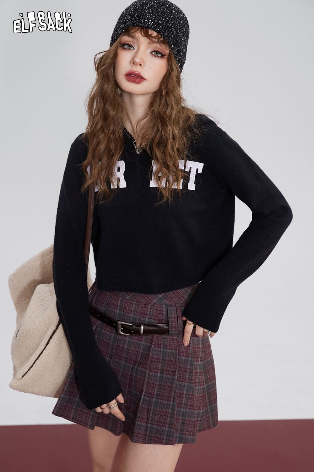 ELFSACK Christmas Hoodie Knitwears Women Slim Retro Tops