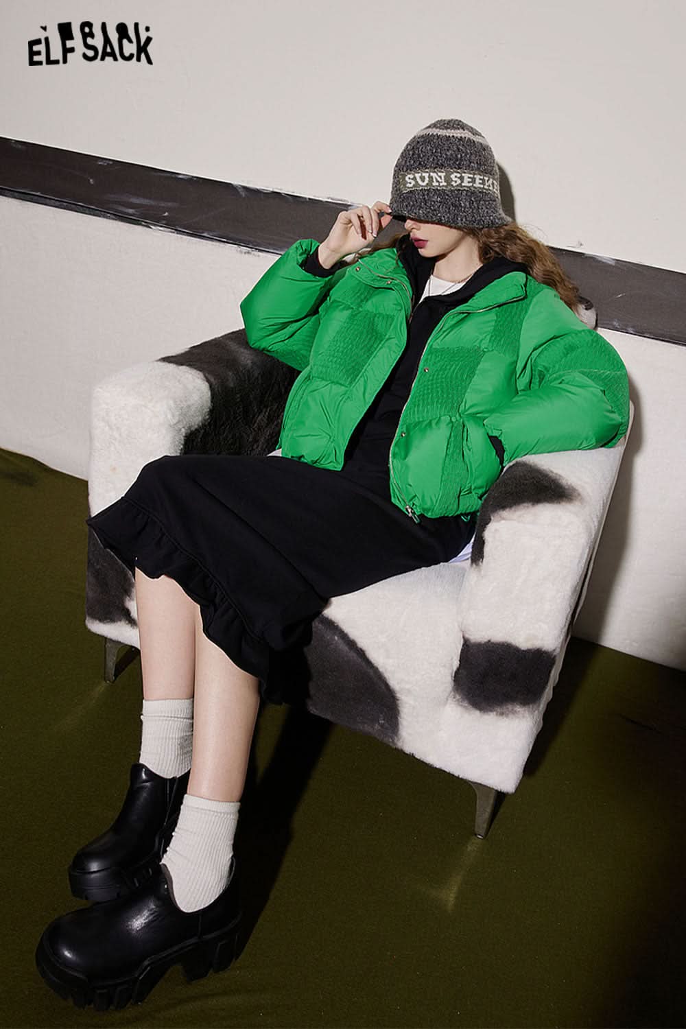 ELFSACK Green Spliced Warm Down Coats Women Loose Short Casual Outwears