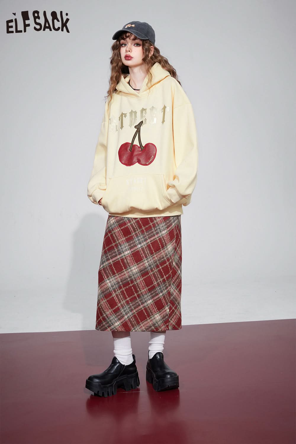ELFSACK Christmas Y2K 2000s Gyaru Mini Skirt Women Korean Fashion Bottom