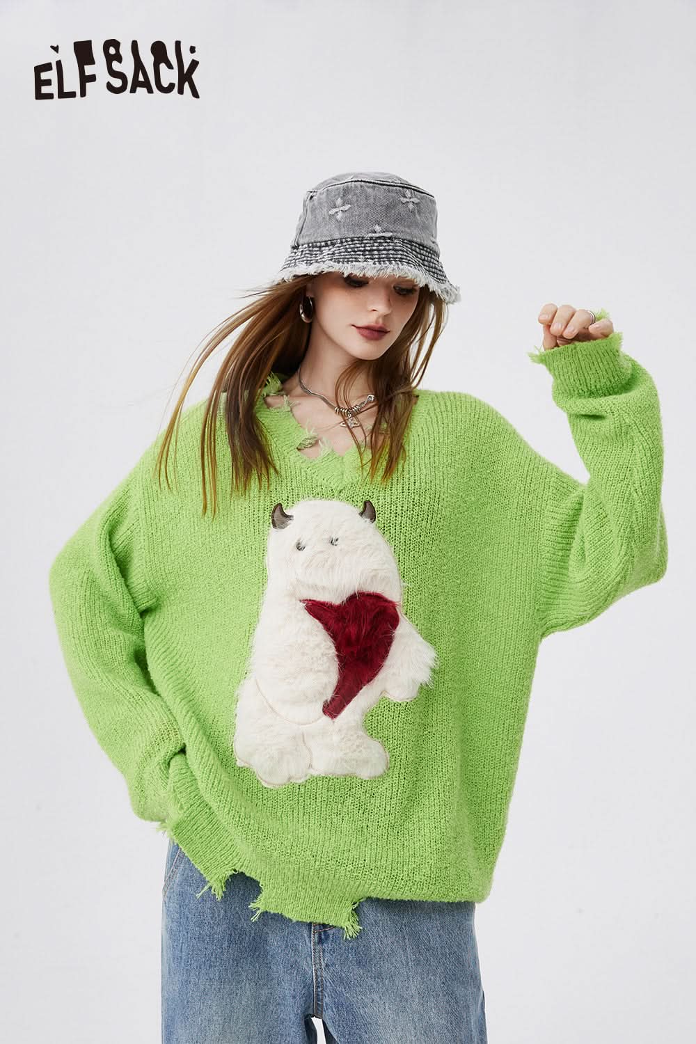 ELFSACK Underwear Women Bottoming Shirt Spring Slim Basic Long-Sleeved Knit T-Shirt Loose Heart Embroidered Spring New