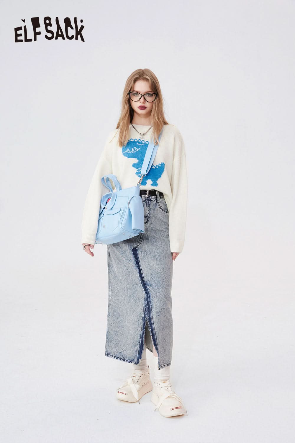 ELFSACK Underwear Women Bottoming Shirt Spring Slim Basic Long-Sleeved Knit T-Shirt Loose Dinosaur Embroidered Spring New