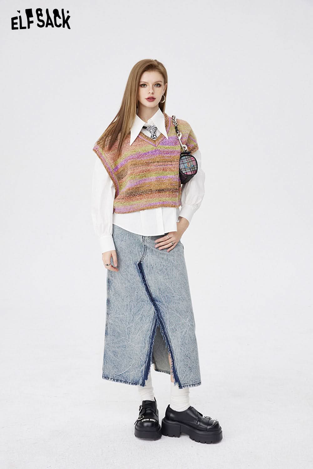 ELFSACK Female Vest Preppy Style Pullover Women Clothing Sweaters Aesthetic Sweater Blouse Tops Women's Warm Korean No Sleeve Woman Knitted