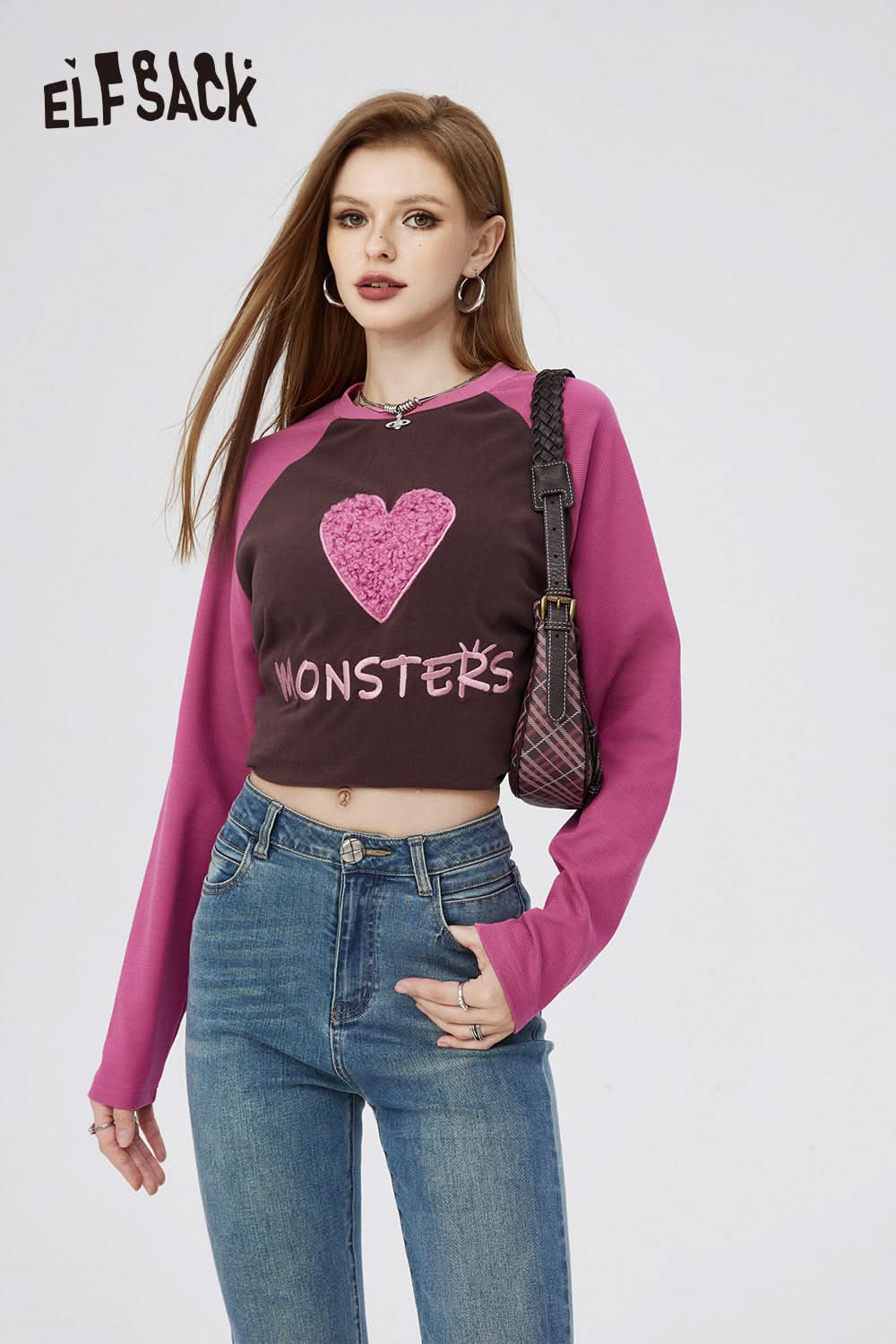 ELFSACK long sleeve cropped t-shirt with pink sleeves and heart graphic on brown body