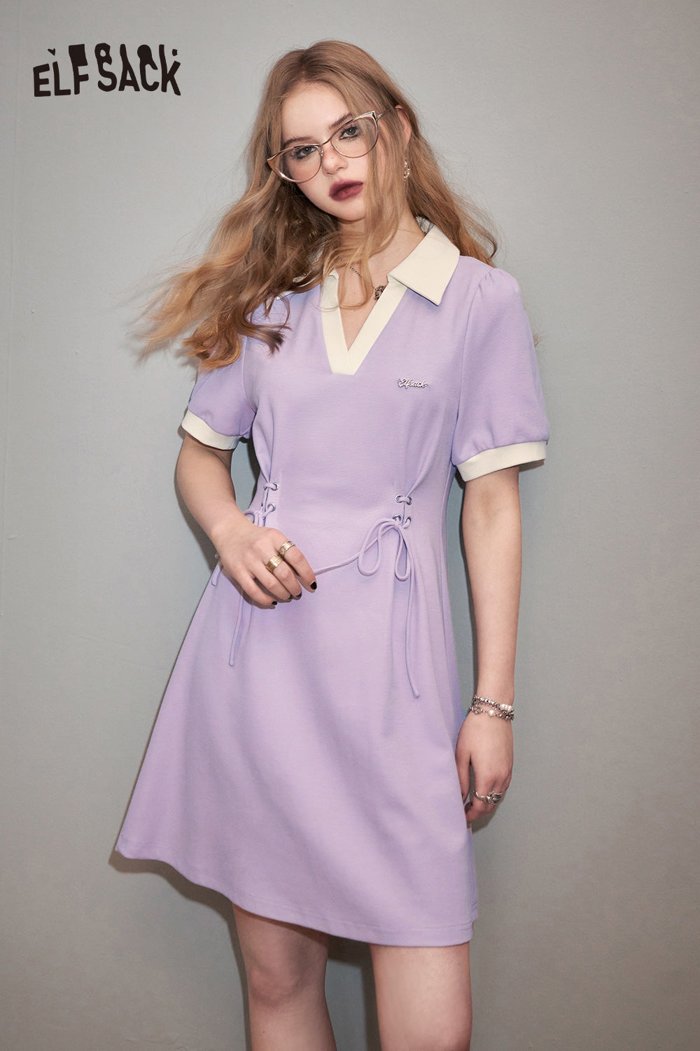 ELFSACK Contrasting color patchwork V-neck dress for women's spring 2024 new small waist slimming dress