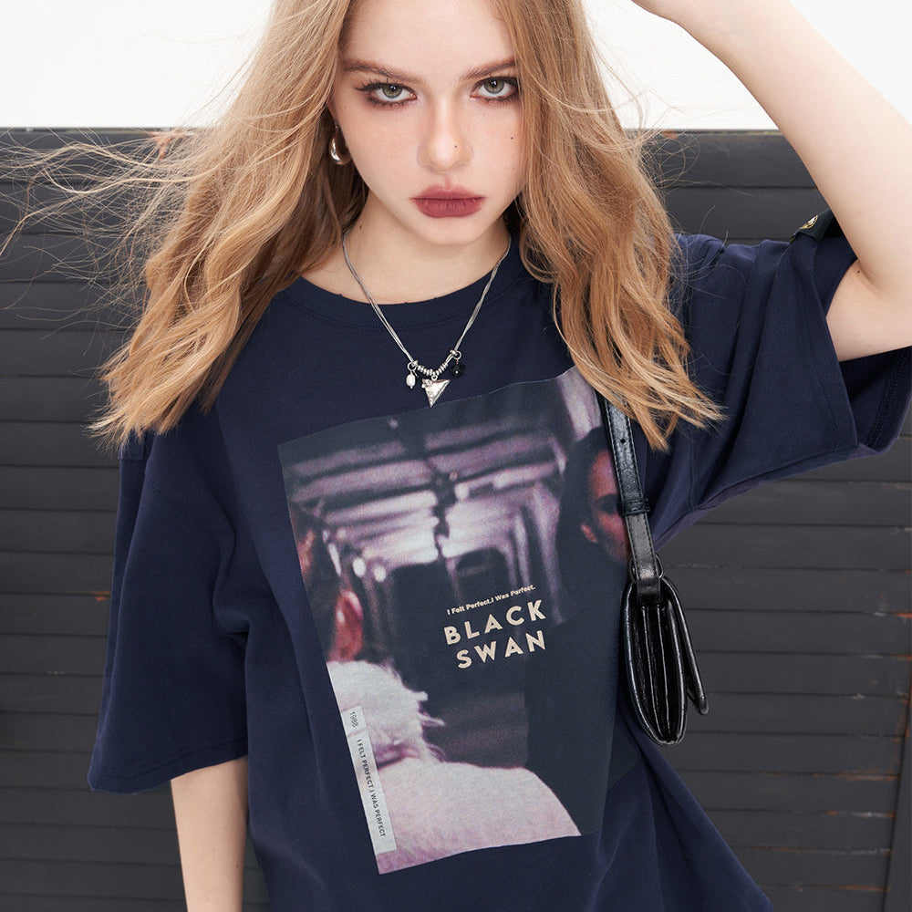 
                  
                    ELFSACK printing crew neck short sleeve T-shirt for women 2024 fit in spring or summer American style loose casual cotton tops
                  
                