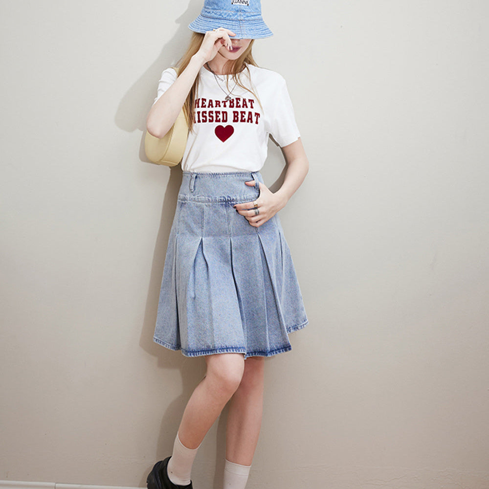 
                  
                    ELFSACK Letter printed white T-shirt 2024 spring new casual versatile loose and slimming short sleeved T
                  
                