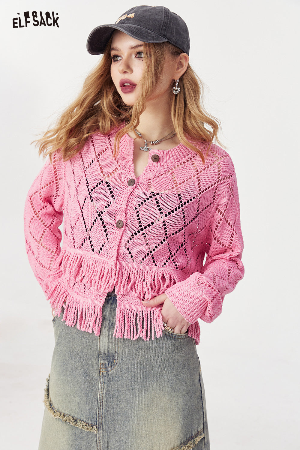 
                  
                    ELFSACK French style sweet tassel knitwear cropped cardigan for women 2024 spring new hollow button knitwear long sleeve cropped soft top
                  
                