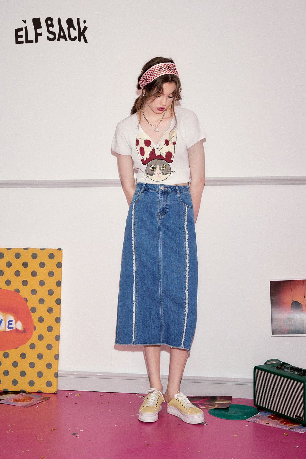 ELFSACK Raw edge splicing high waisted denim skirt's spring popular casual slimming A-line skirt